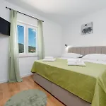 Chivas Zadarvillas Donje Rastane
