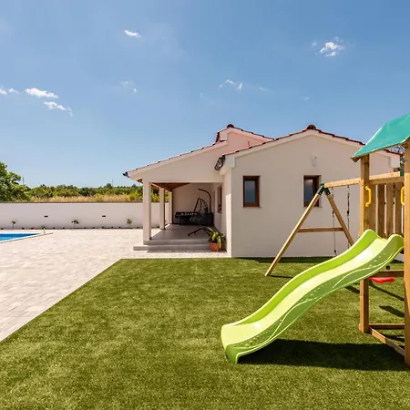 Chivas Zadarvillas * Donje Rastane