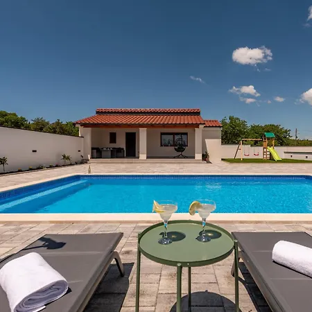 Villa Chivas Zadarvillas *