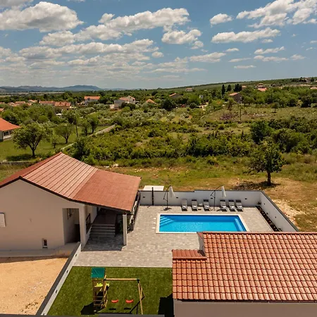 Вилла Chivas Zadarvillas Donje Rastane