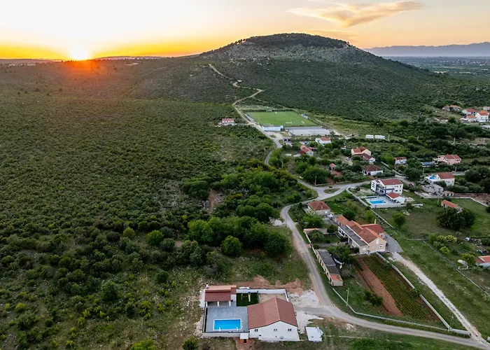 Chivas Zadarvillas Вилла Donje Rastane