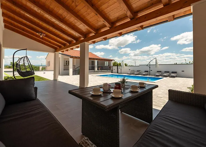 Chivas Zadarvillas * Donje Rastane